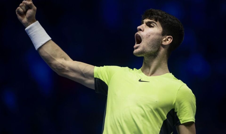 他已经从一 他已经从一