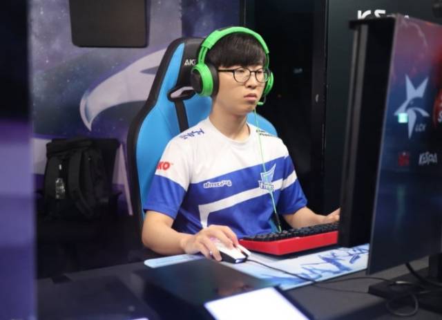 但仅仅两周 但仅仅两周